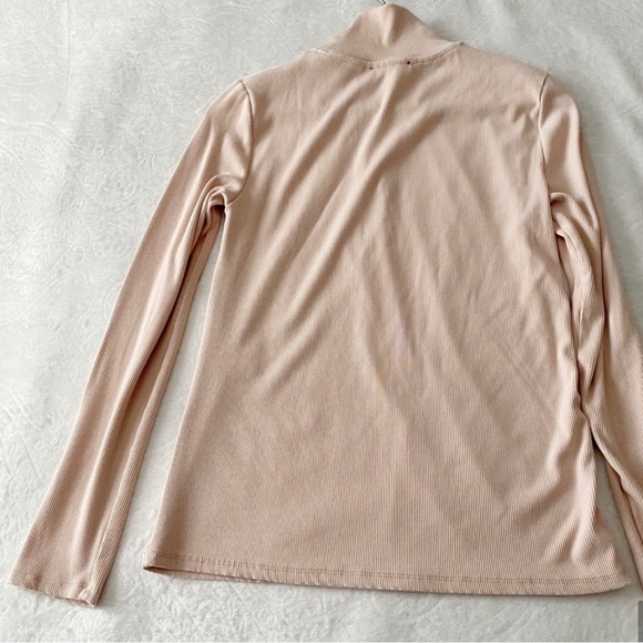 Tahari Pink Ribbed Pullover - Picture 3 of 9